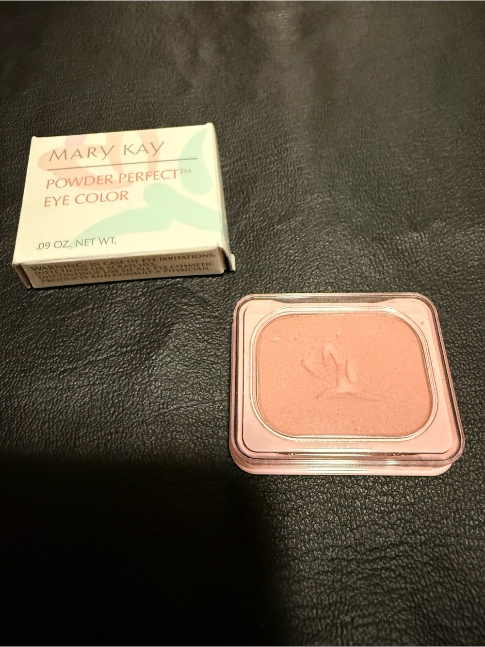 Plush Pink Mary Kay Powder Perfect Eye Color